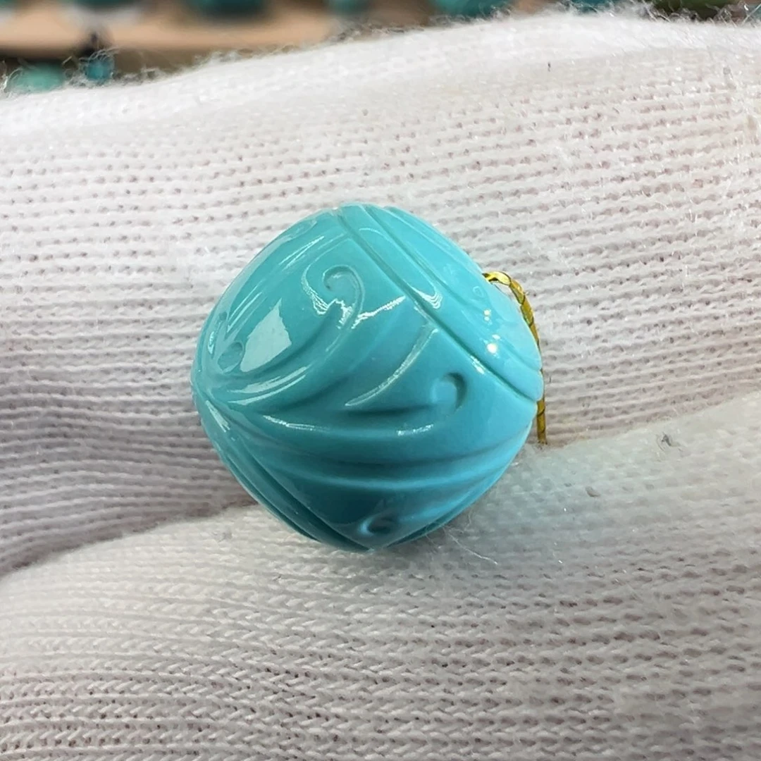 绿松石配饰未镶嵌