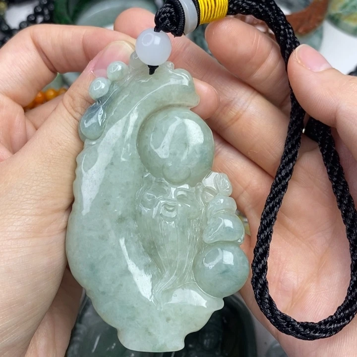 颈饰未镶嵌翡翠吊坠