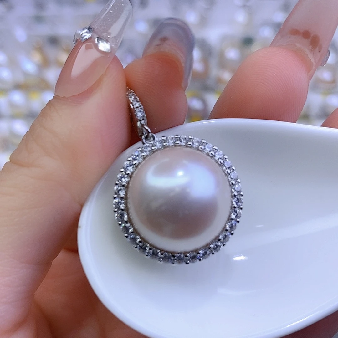 淡水珍珠合金颈饰