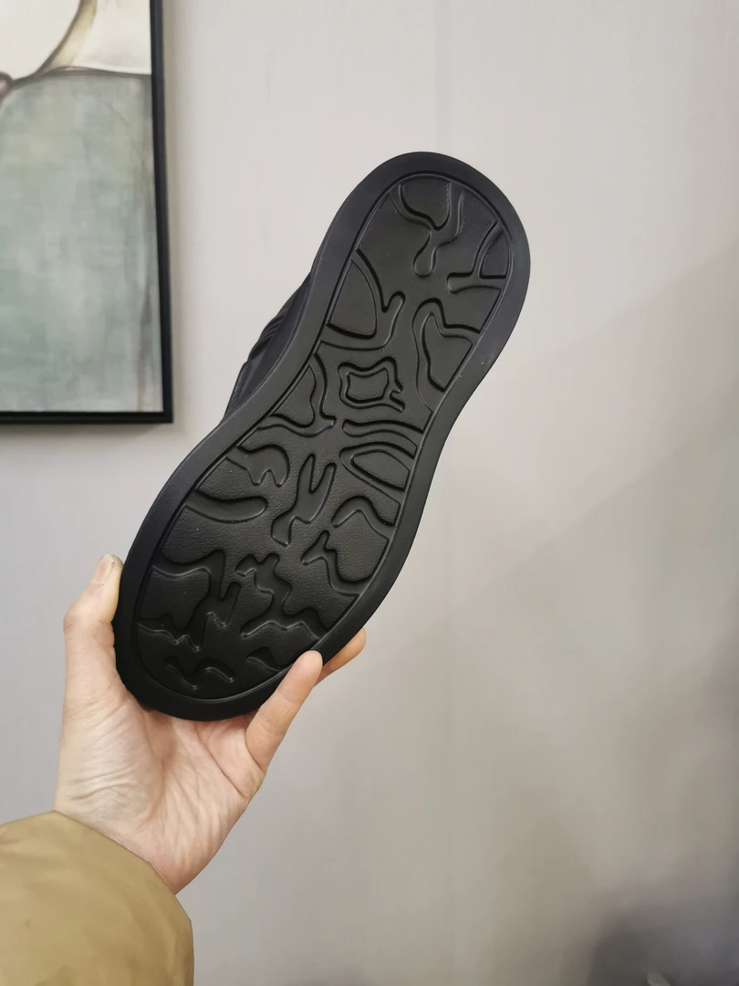 5号，2025春秋季款头层牛皮休闲鞋断码