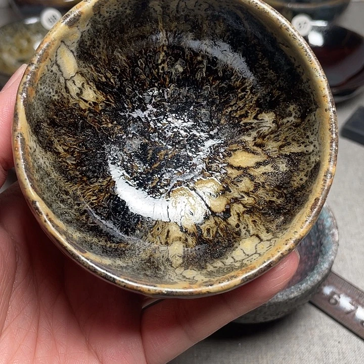 龙窑柴烧落灰特色