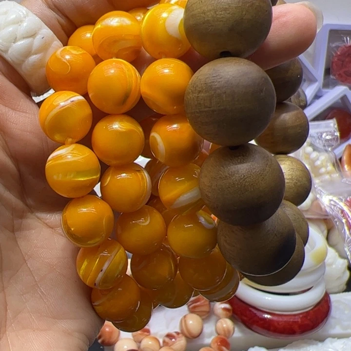 大果紫檀（缅甸花梨）1.4金黄大白