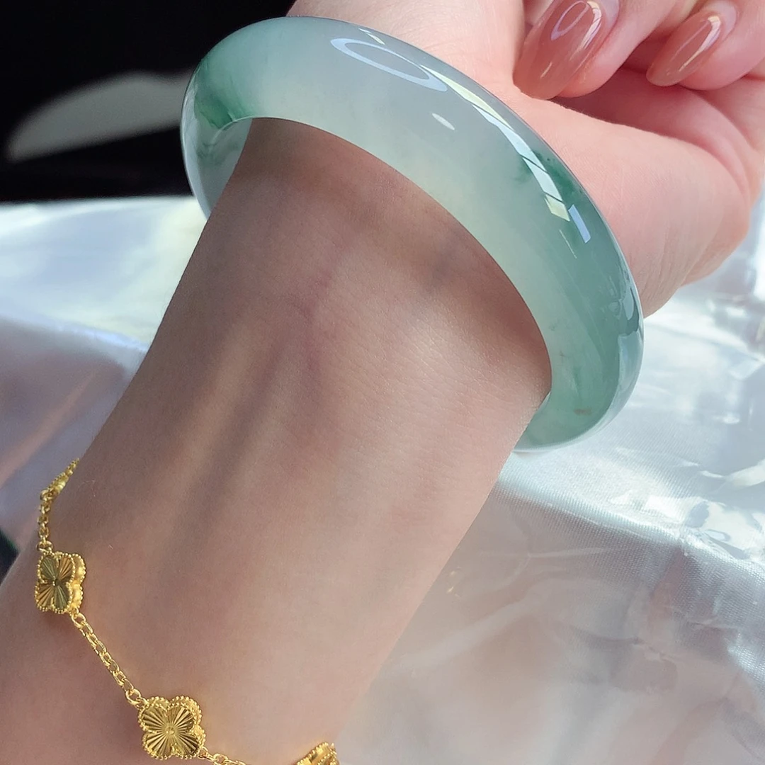 翡翠手镯未镶嵌天然A货翡翠56/57冰种飘花毕业镯