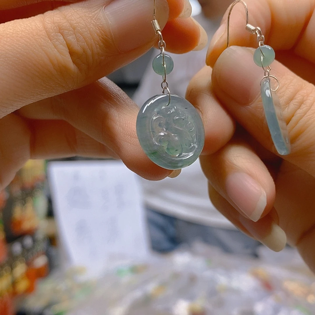 翡翠合金耳饰翡翠