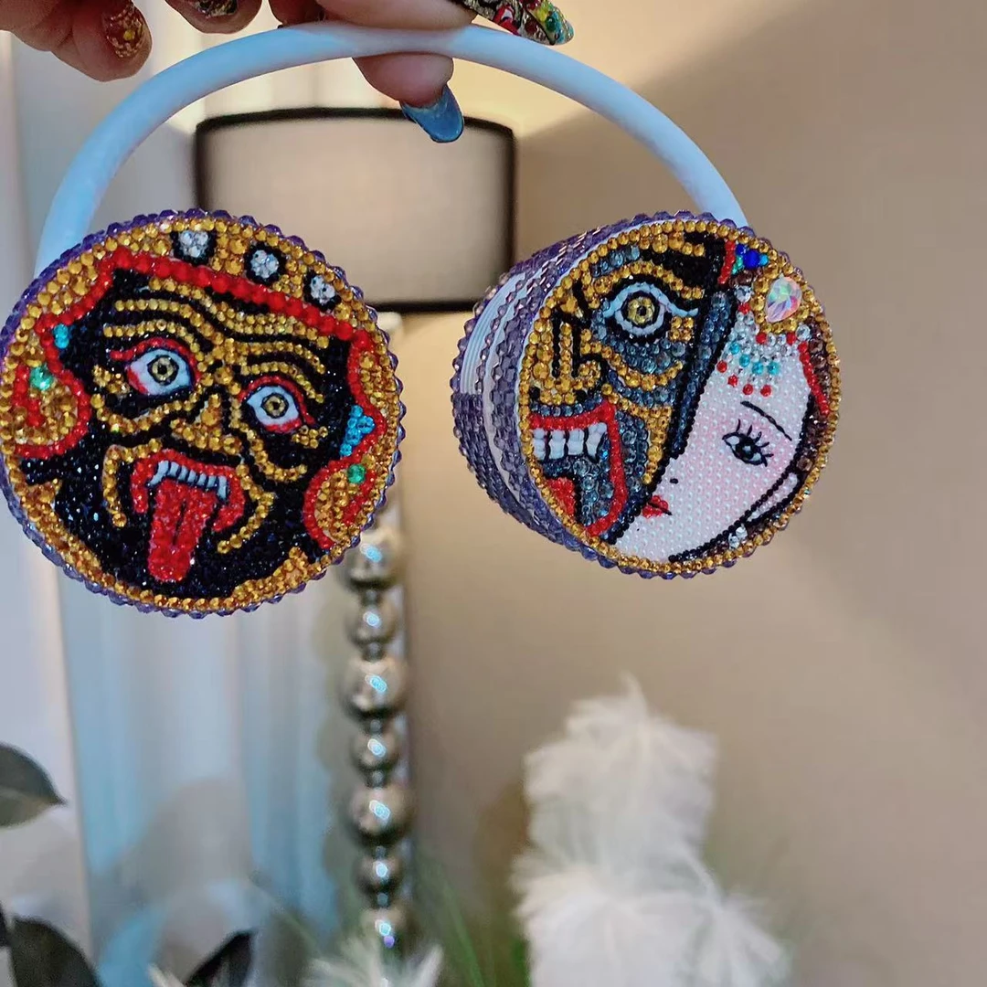 2025新款挂脖风扇手持风扇满钻手工粘贴