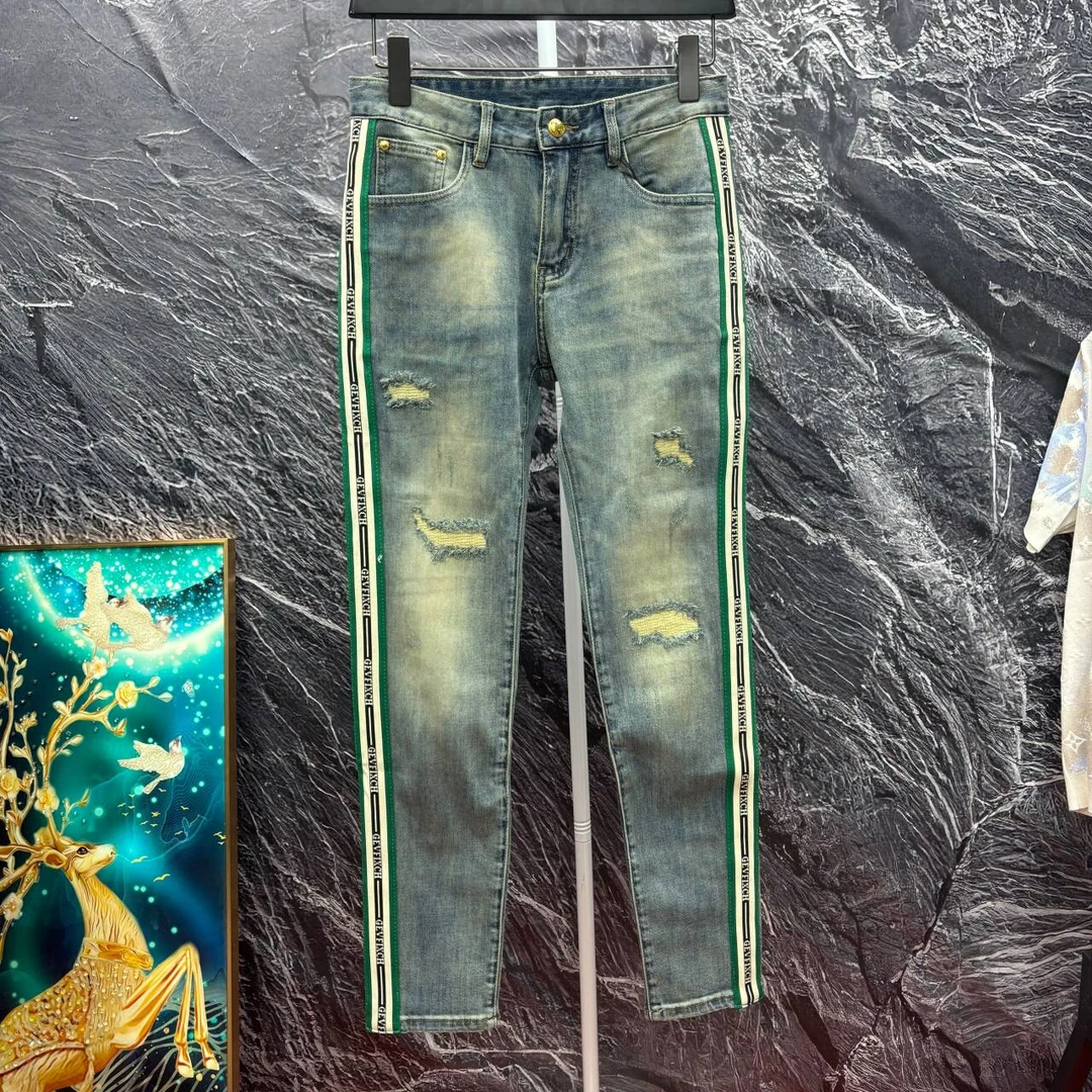8810# 欧货高端织带破洞牛仔裤