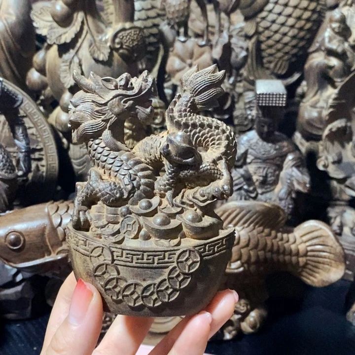 木家居用品摆件等