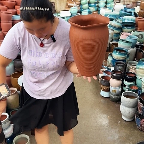 口20高31瑕疵一个盆子。
