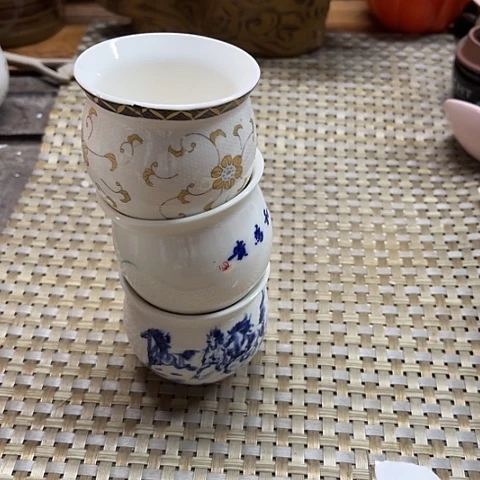 微瑕，不能明火，口径6，高6默认发6个主人杯