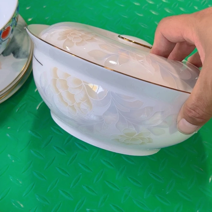 瓷片汤锅一个微瑕