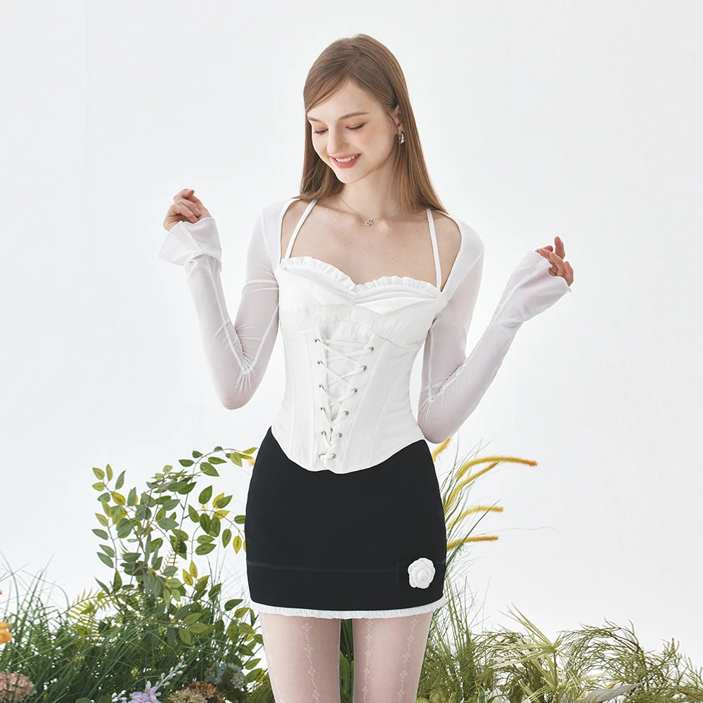 Mess Studio美式辣妹方领挂脖修饰肩颈网纱袖子鱼骨束腰显瘦上衣