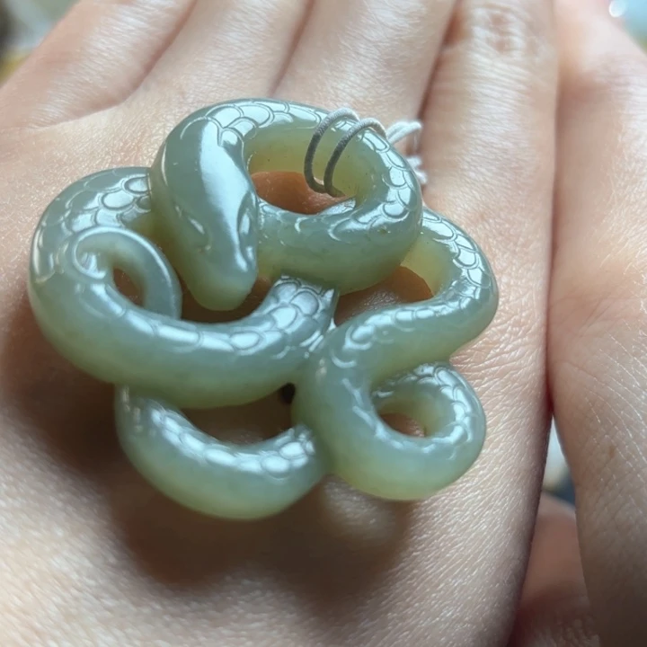 和田玉挂件未镶嵌玫*花