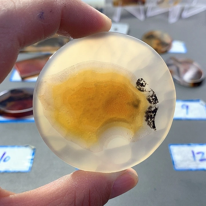 未镶嵌颈饰玛瑙/玉髓