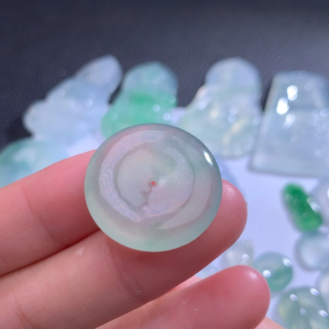 翡翠未镶嵌颈饰缅甸翡翠