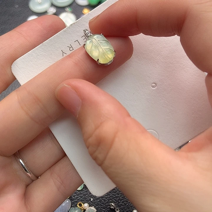 未镶嵌挂件翡翠11112