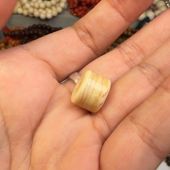 核桃木/黑胡桃（胡桃木）尢*学