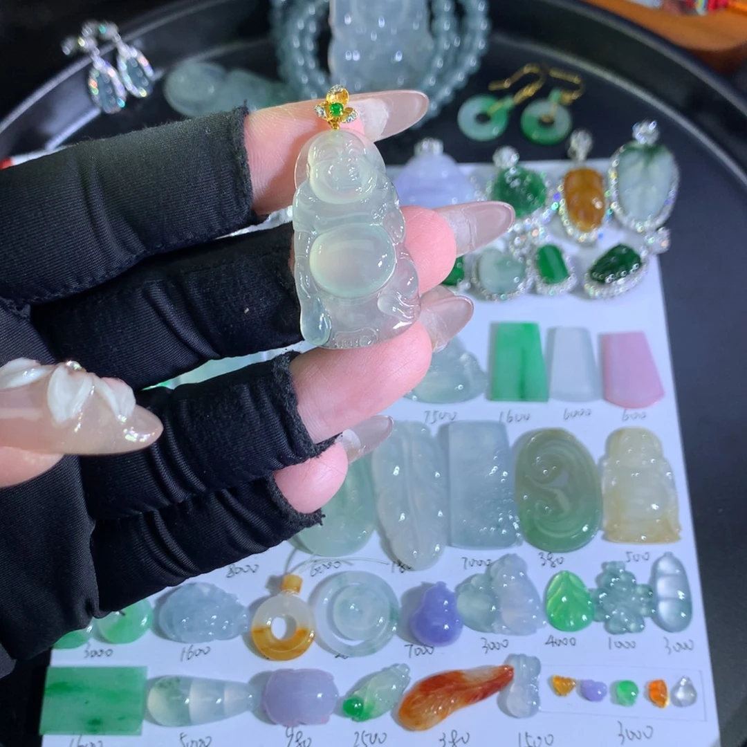 翡翠18K金镶嵌吊坠(不含链)冰站佛