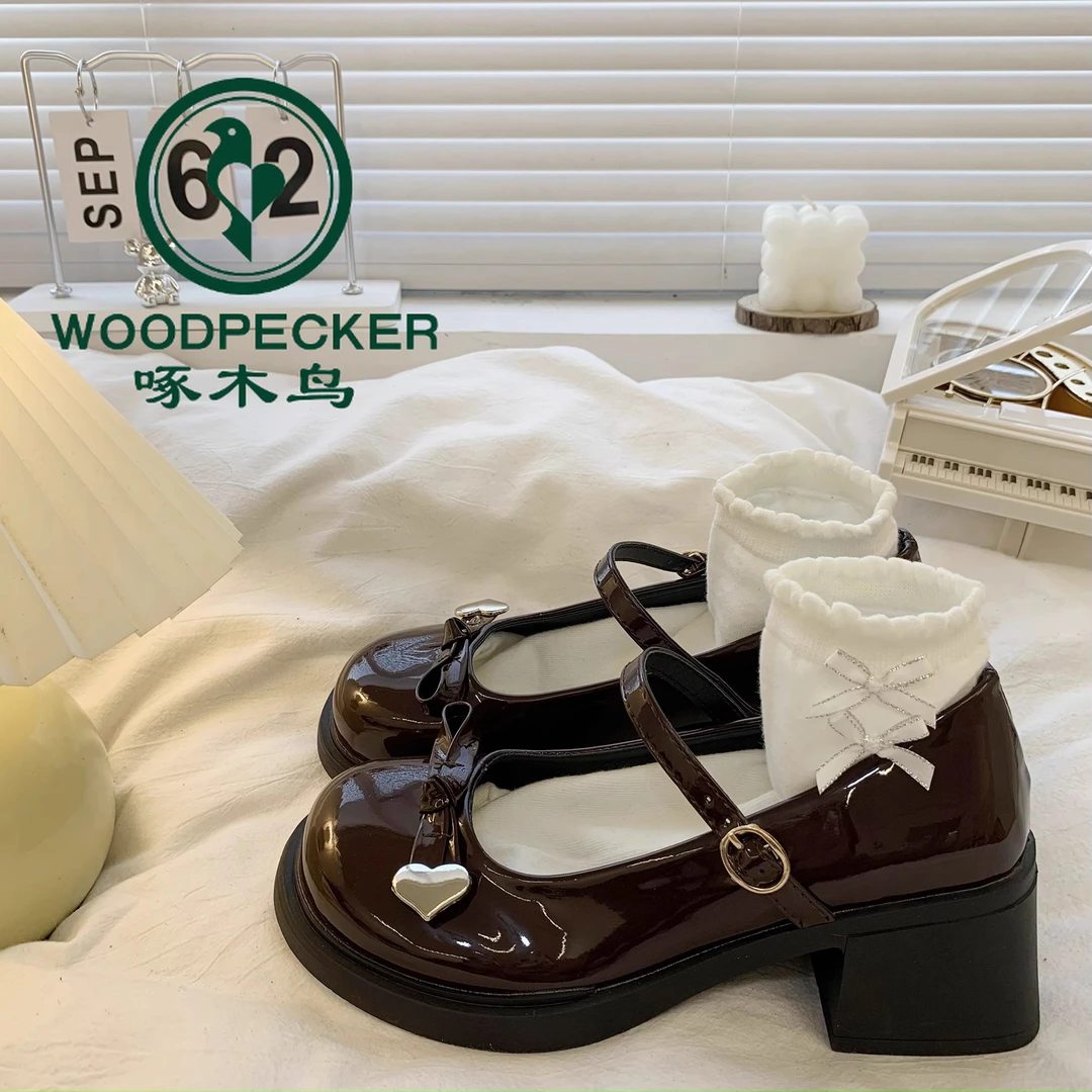啄木鸟粗跟小皮鞋女2025春季新款法式复古浅口玛丽珍单鞋配裙子jk