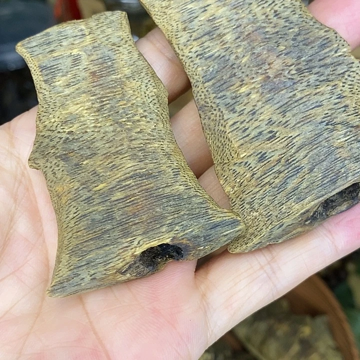 楠木老乌身大块料20克