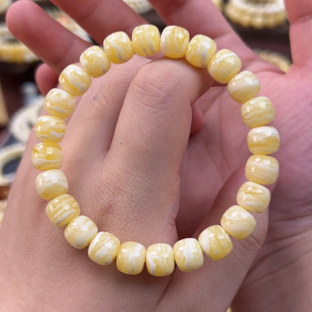 琥珀未镶嵌手链同料顺虎皮9.5m