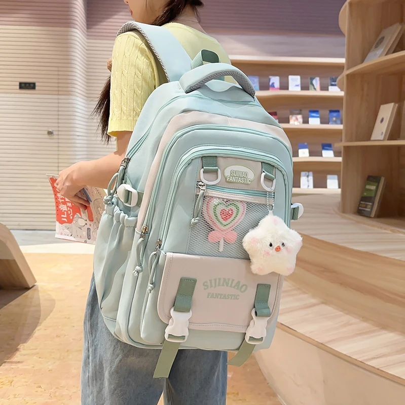 书包女小学生三到六年级初中生简约双肩包百搭025新款大容量背包