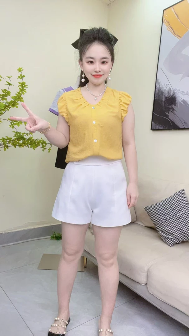 淑女日记··女士纯色褶皱常规飞飞袖夏季衬衫网红夏装显瘦上衣（615