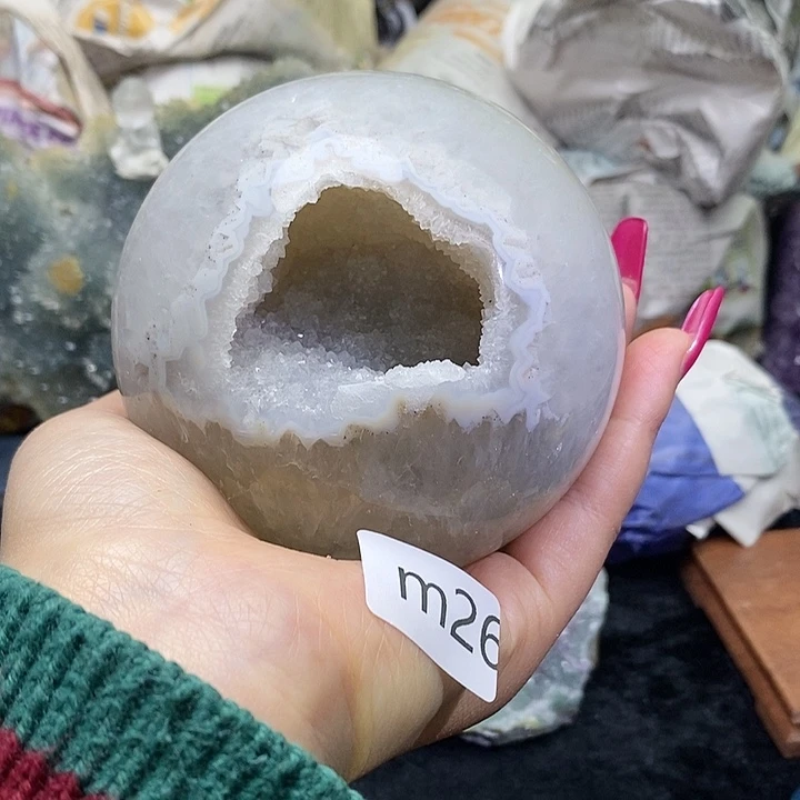 紫晶未镶嵌大型摆件（非配饰）