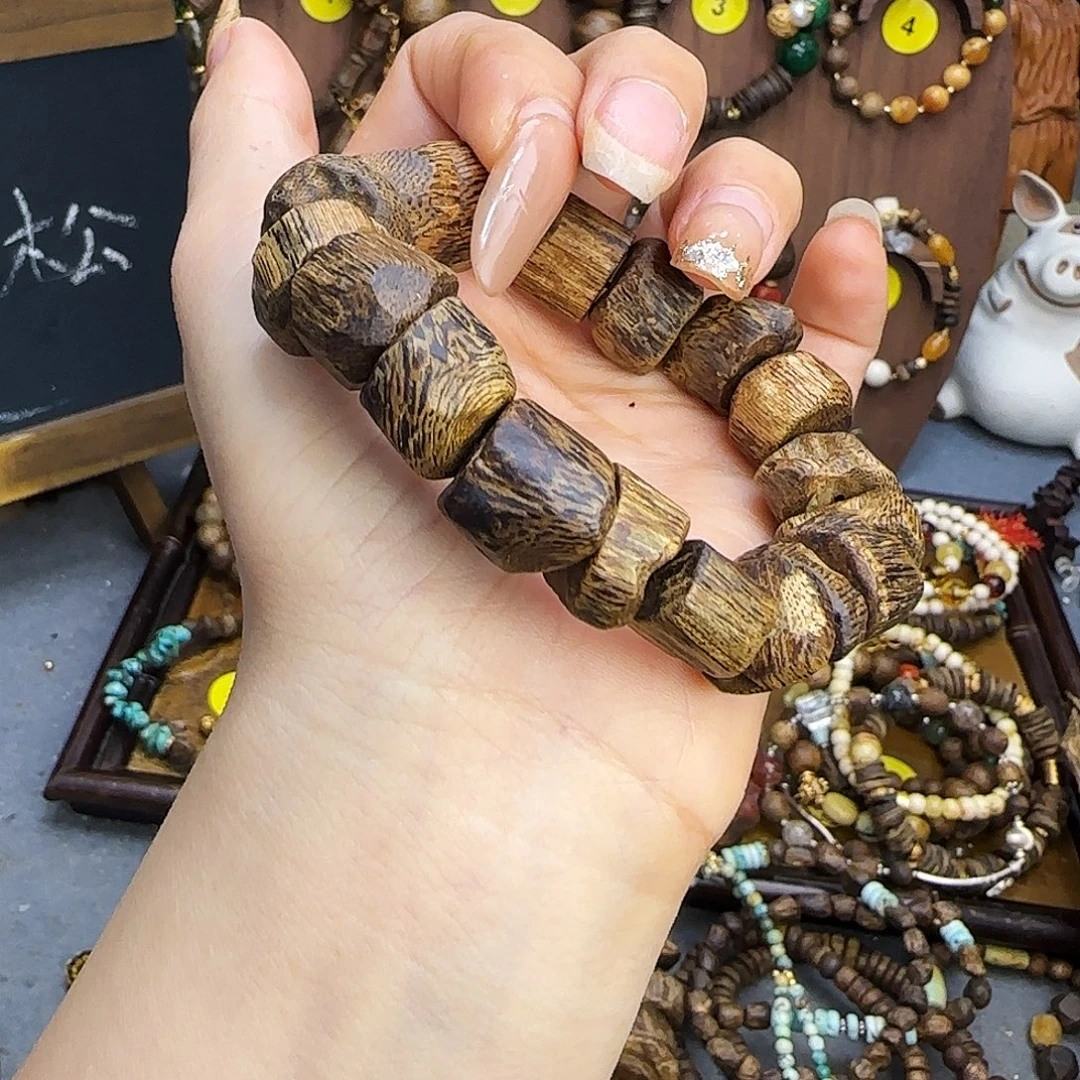 T***k手串金刚菩提金刚小鱼