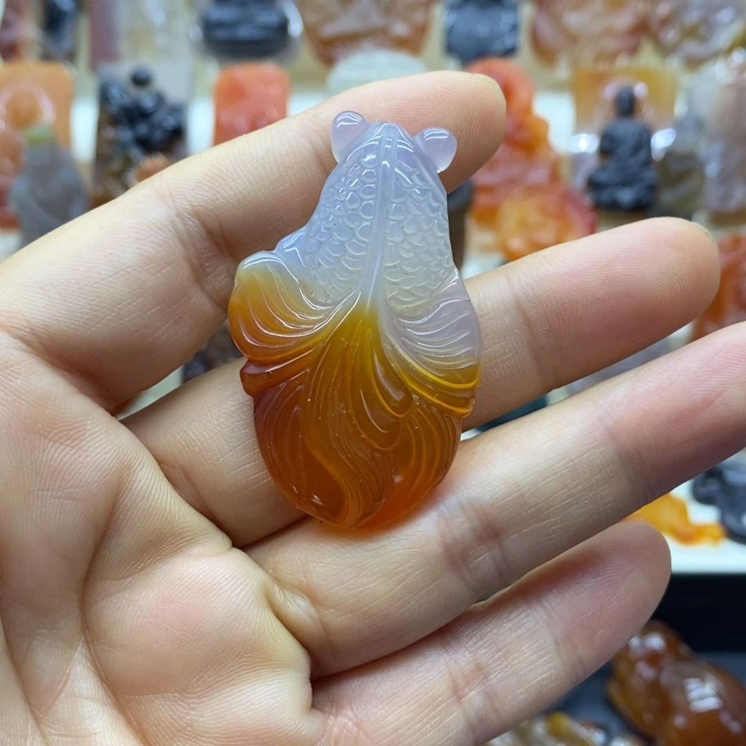 玛瑙/玉髓吊坠(赠链)未镶嵌吊坠