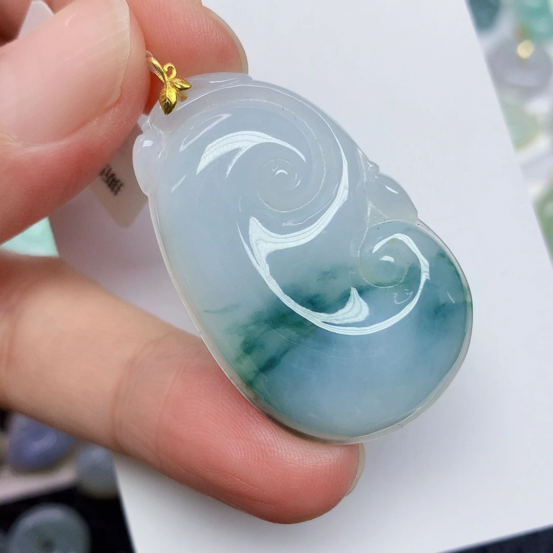 翡翠18K金镶嵌颈饰3466899