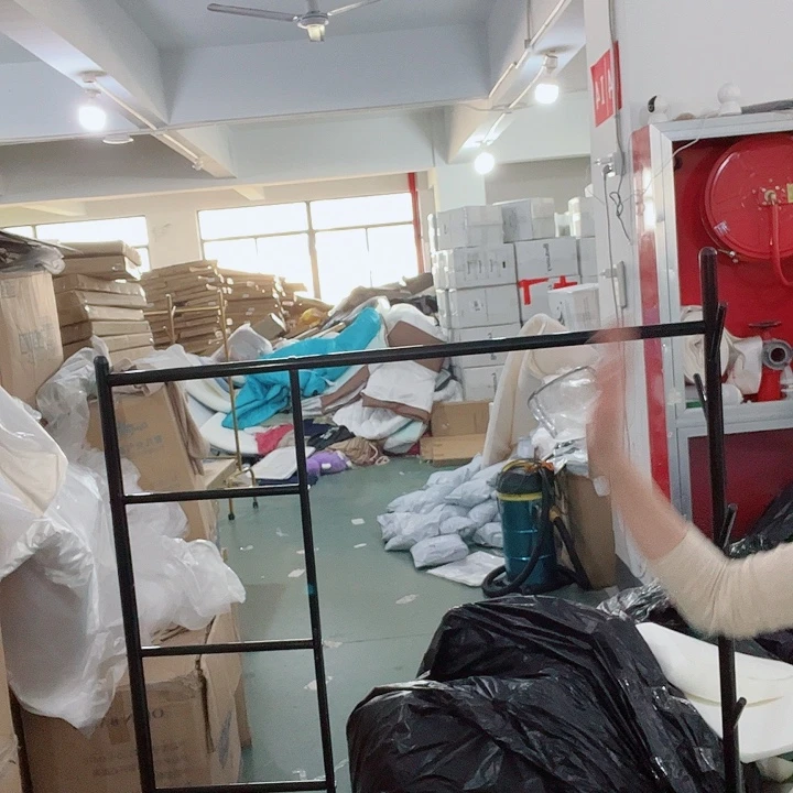 黑色120*153。微瑕