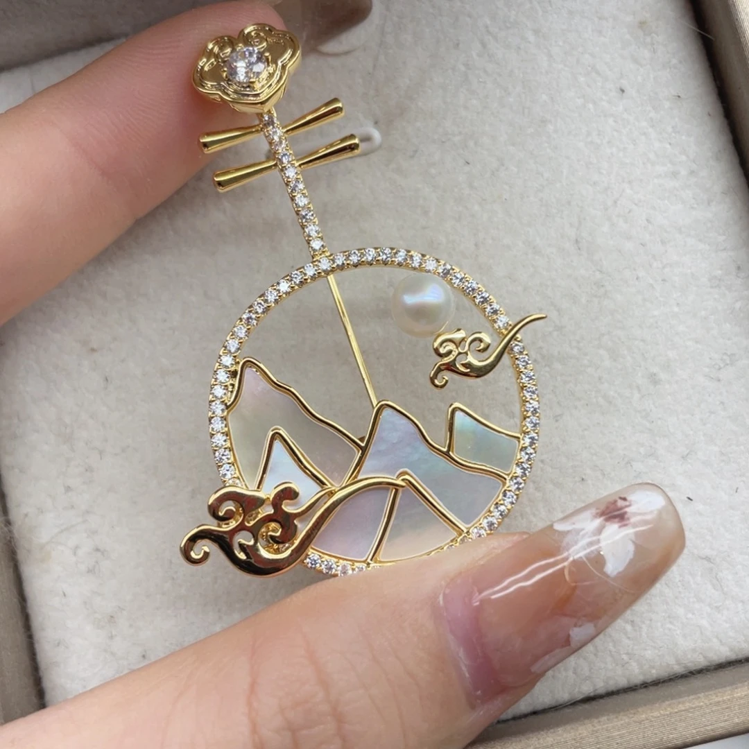 淡水珍珠未镶嵌胸饰C18