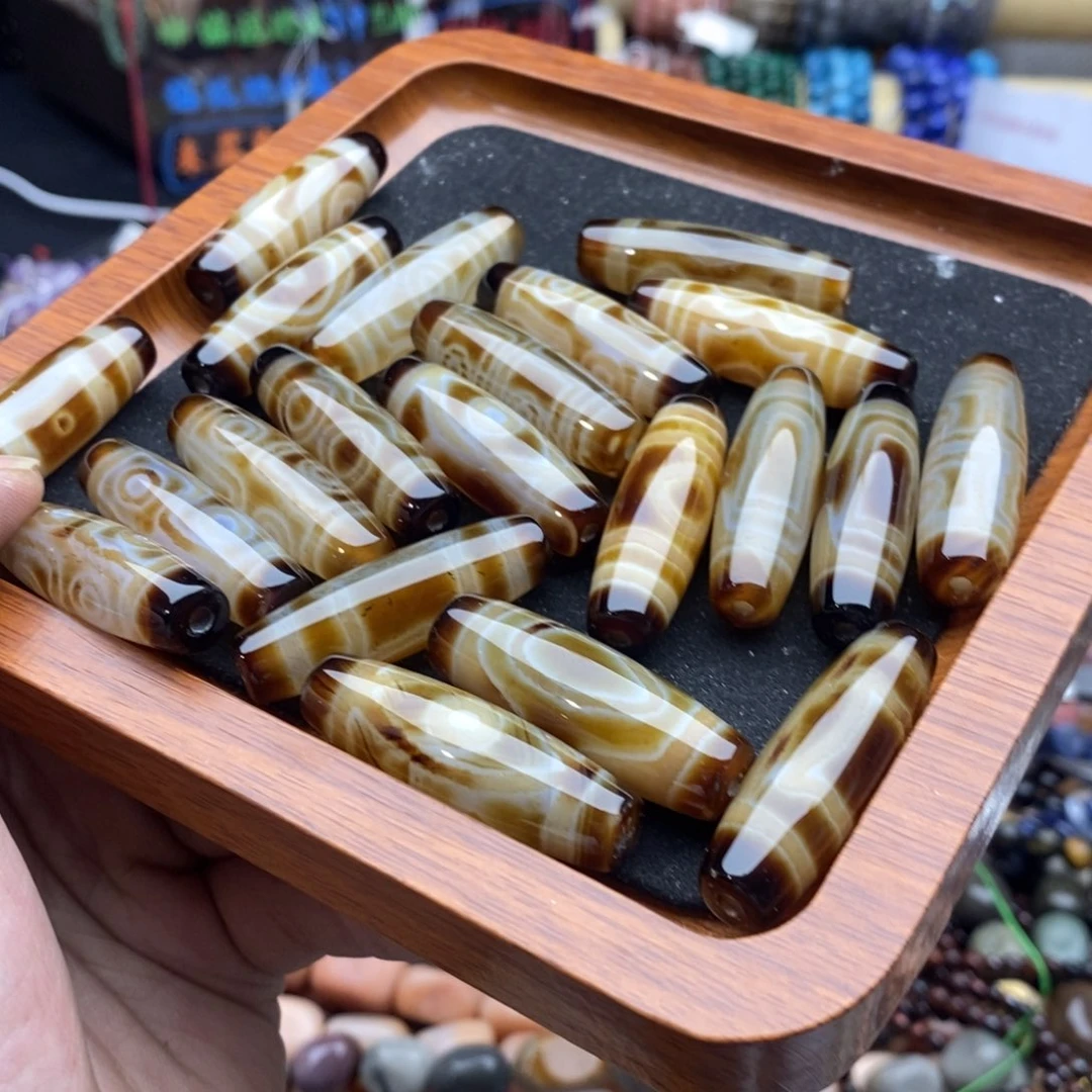 玛瑙/玉髓未镶嵌珠宝半成品三个12×38玛瑙天珠A59