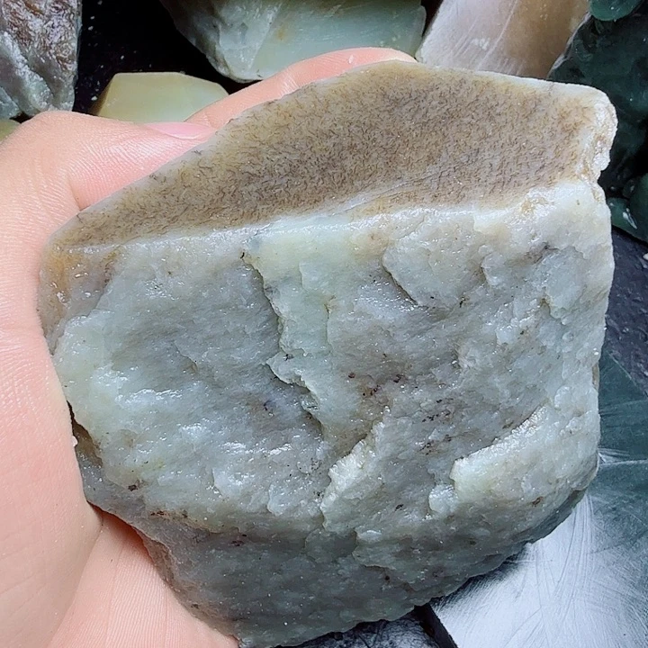 未镶嵌和田玉（糖玉）珠宝奇石