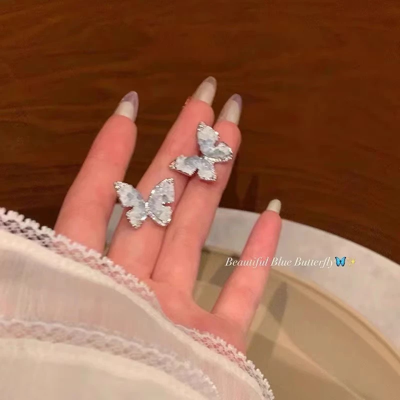 非金属合成锆石耳饰 适合夏天的蝴蝶耳环女轻奢气质小众蓝色耳钉