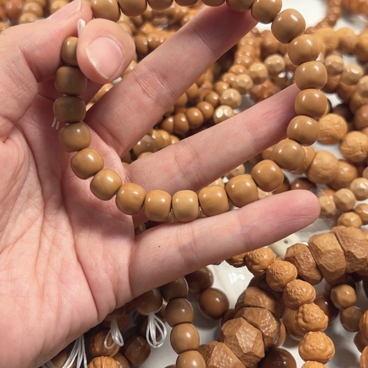 猴头10左右老邢瑕疵手串