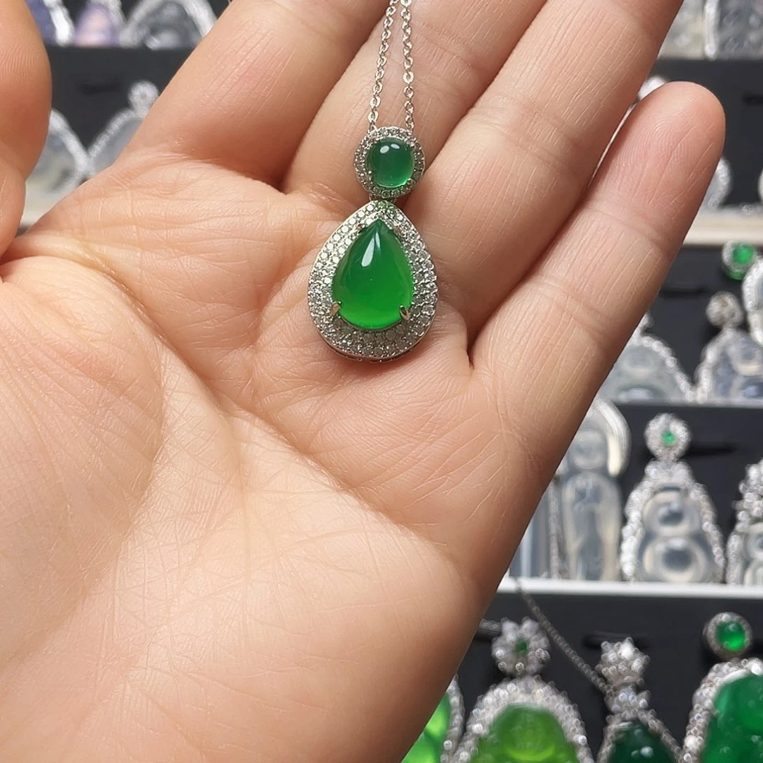 玛瑙/玉髓颈饰合金