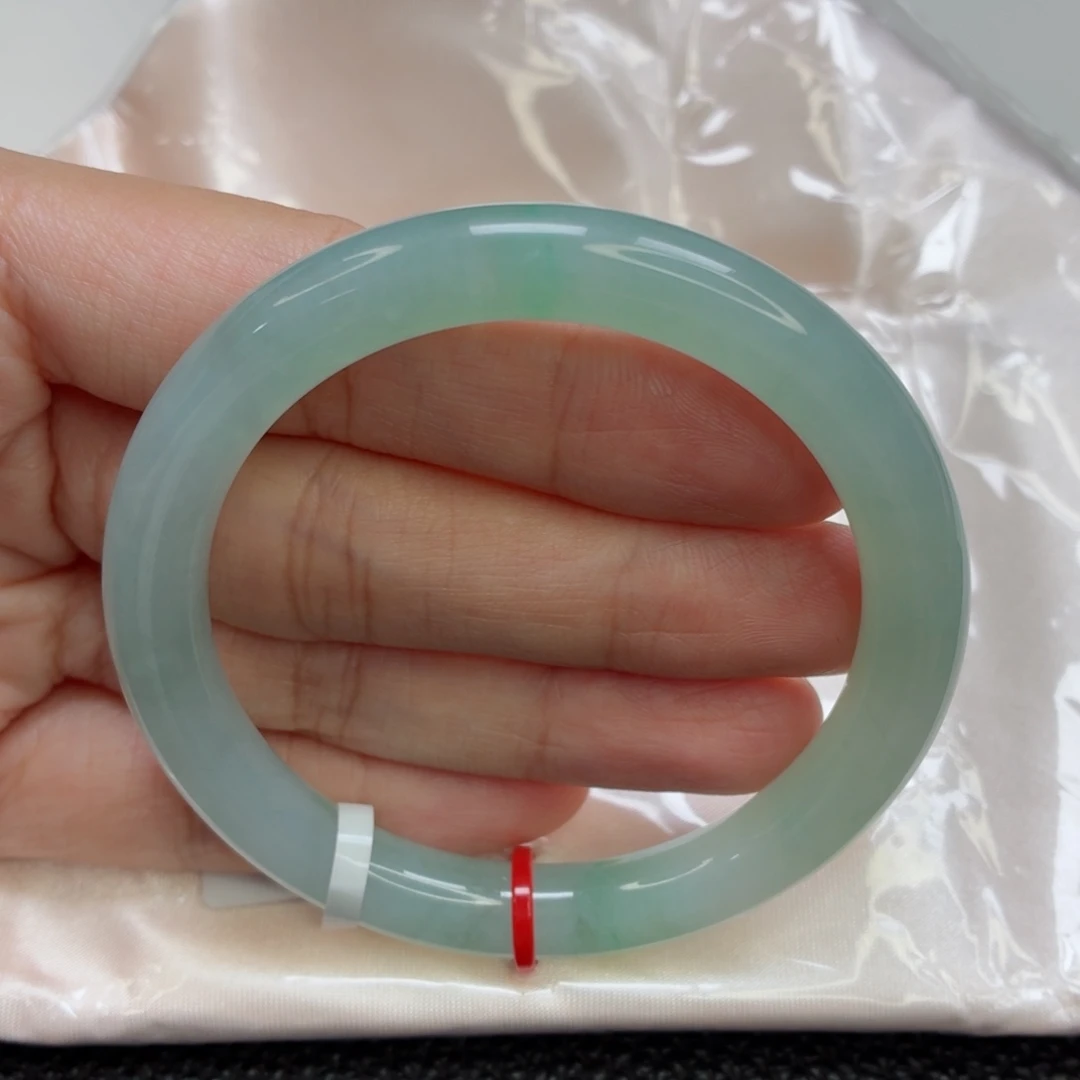 翡翠未镶嵌手镯老坑52圈冰晴绿莹光棒007皮扣瑕疵漏⭐️