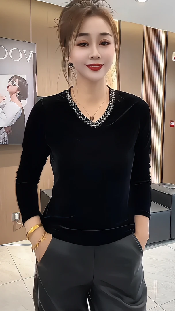 秋冬新款时尚气质修身显瘦大码V领重工钉珠丝绒长袖打底衫上衣女