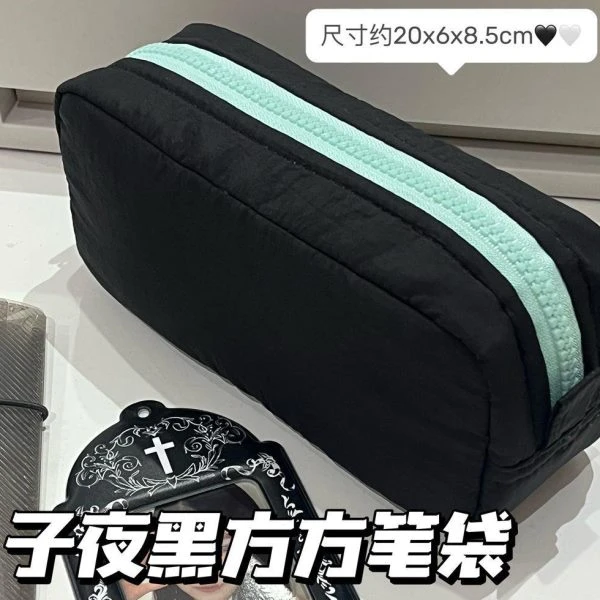 暗夜黑方方笔袋高级简约日系纯色学生大容量纯色耐脏文具收纳袋