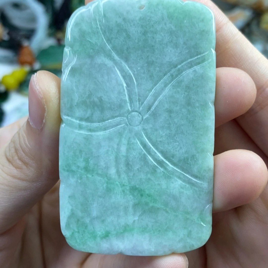 翡翠未镶嵌颈饰吊坠