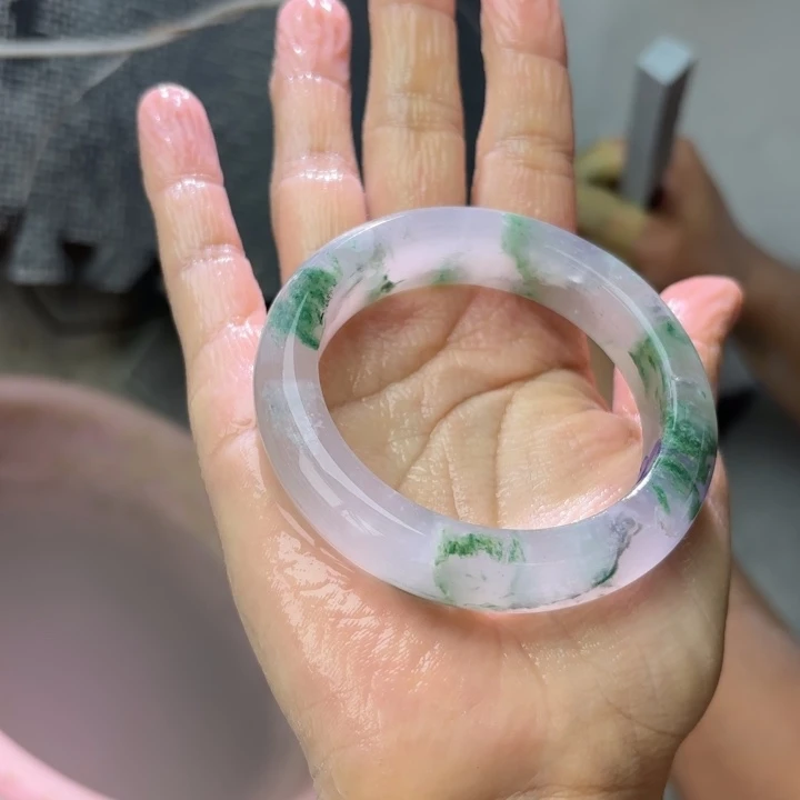 真***真石英岩玉手镯合金定制