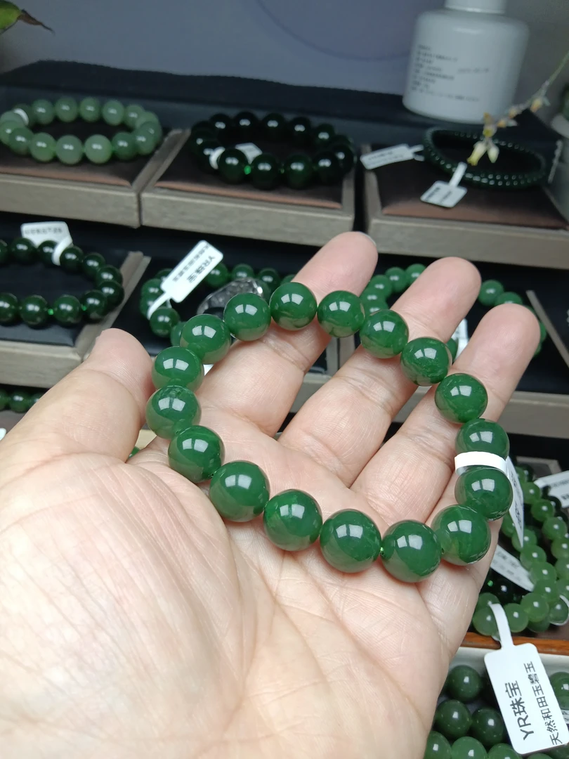 和田玉碧玉辣菠菜12mm手串