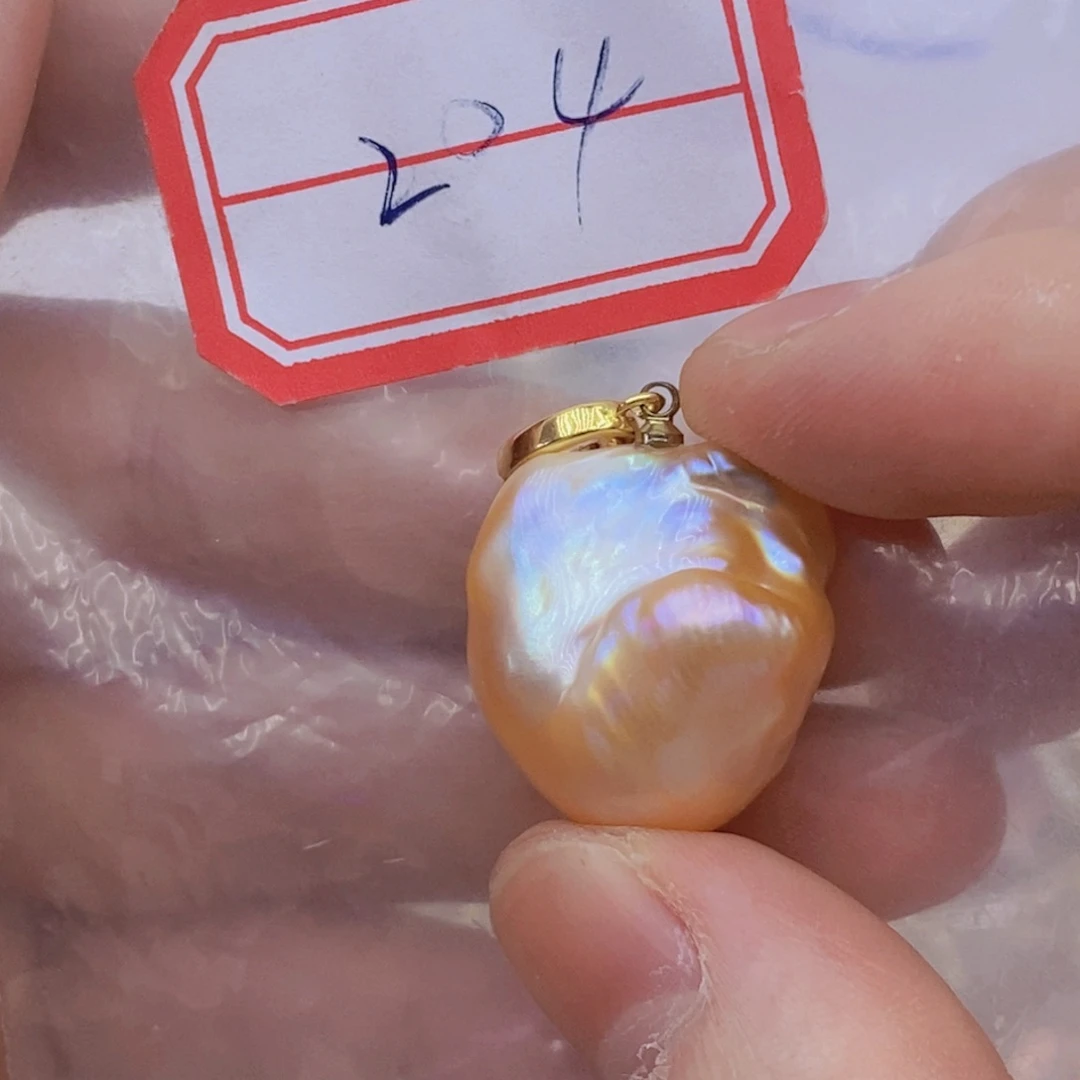 淡水珍珠银S925镶嵌吊坠(赠链)