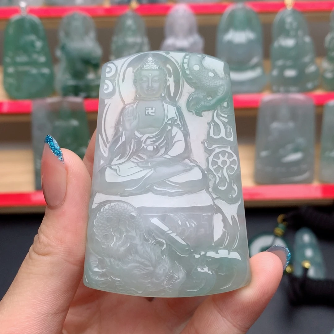 江***司翡翠未镶嵌颈饰阿弥陀佛
