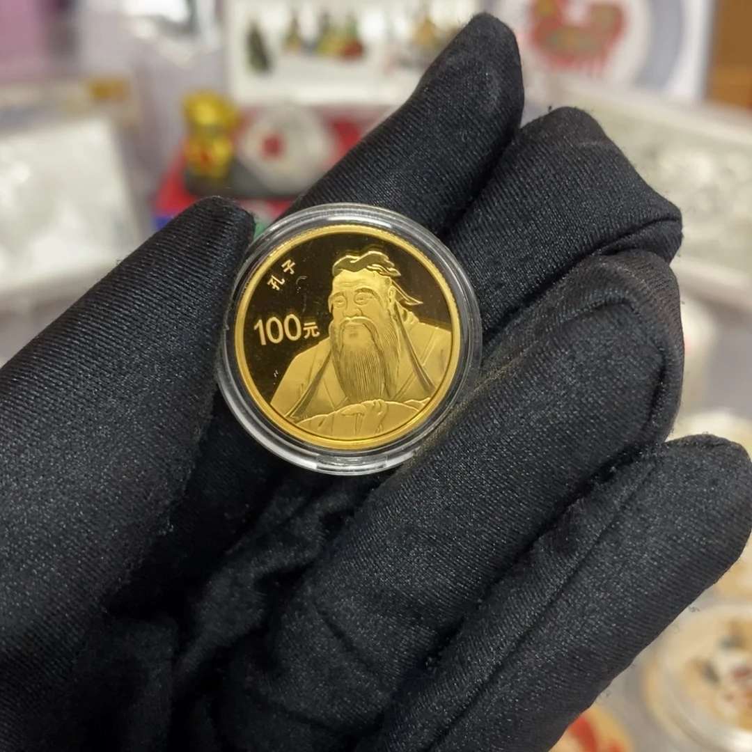 纯金17三孔8克纯金带证书