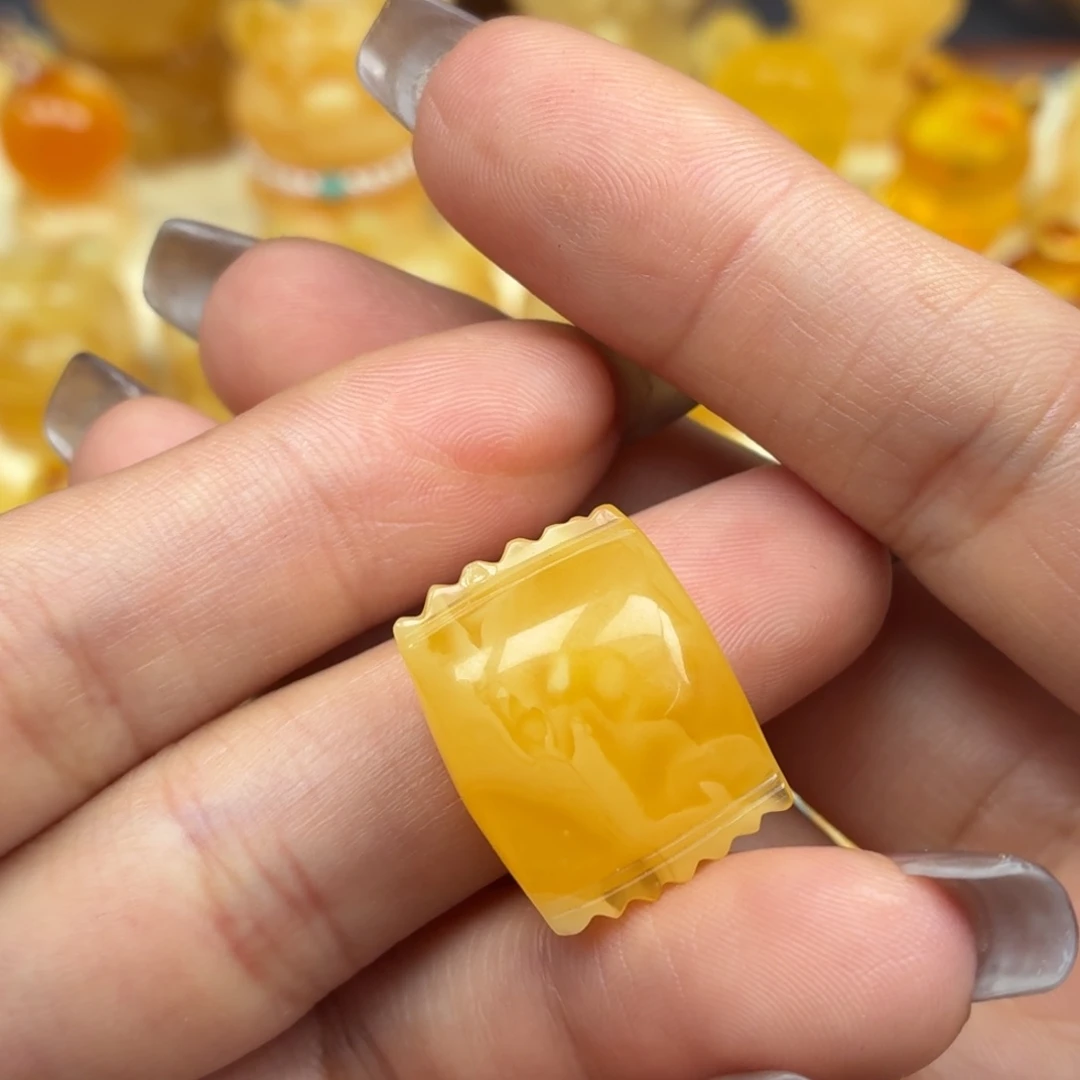 琥珀未镶嵌裸石蜜蜡