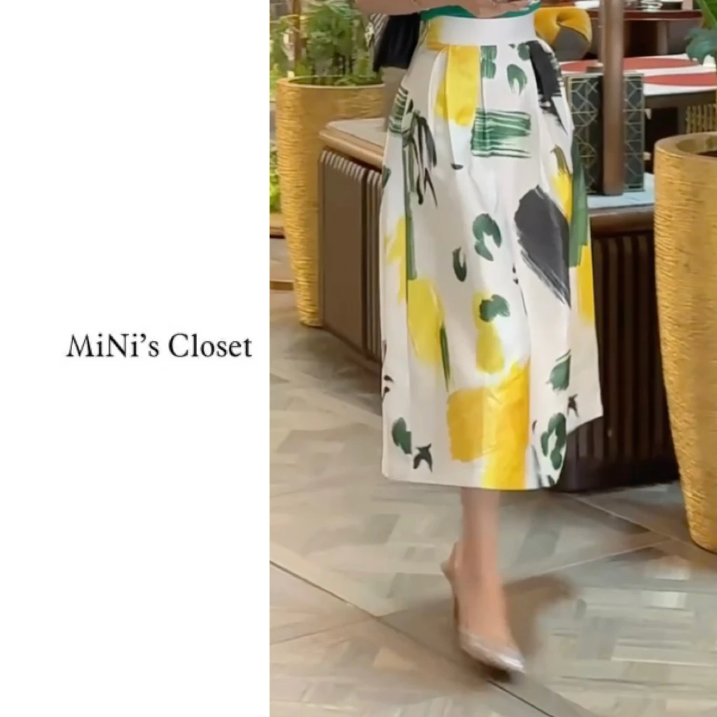 【MiNi推荐】设计感小众垂坠感高级感气质显瘦印花半身裙子女JE2084