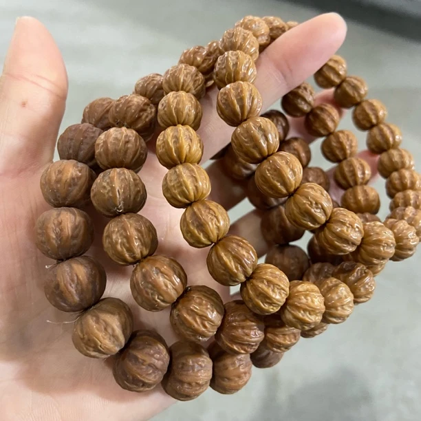 M222京八棱 猴头 单圈手串