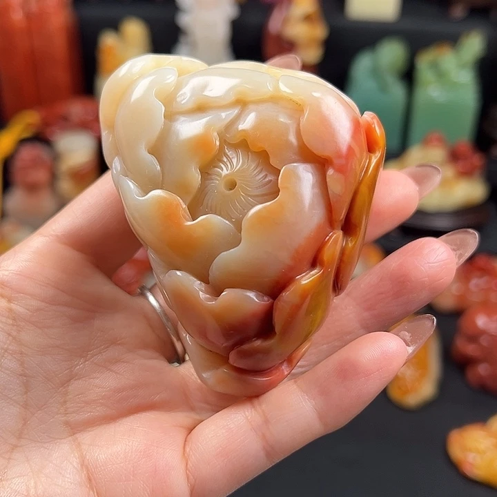 寿山石老性芙蓉石